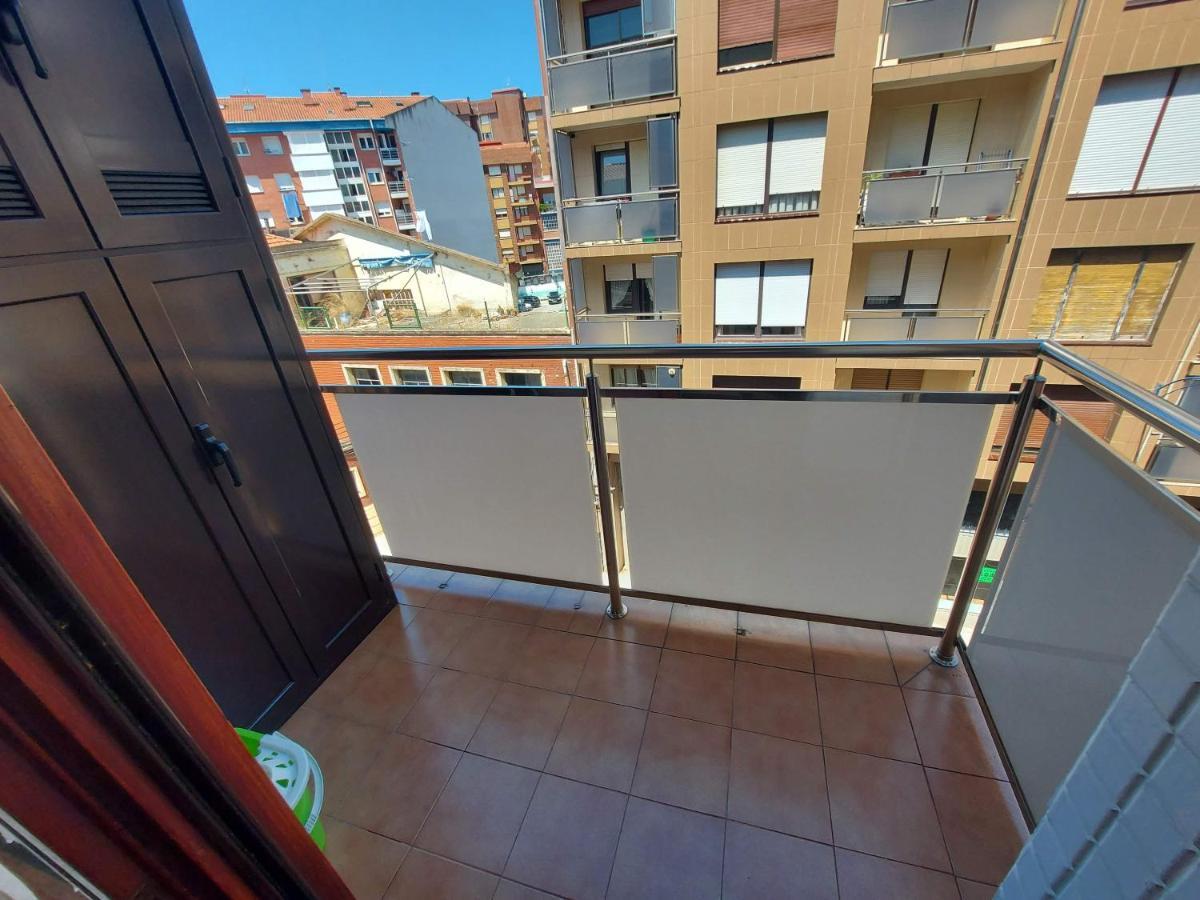 Apartamento LEIKERENEA. Amplio apartamento en Bermeo Exterior foto